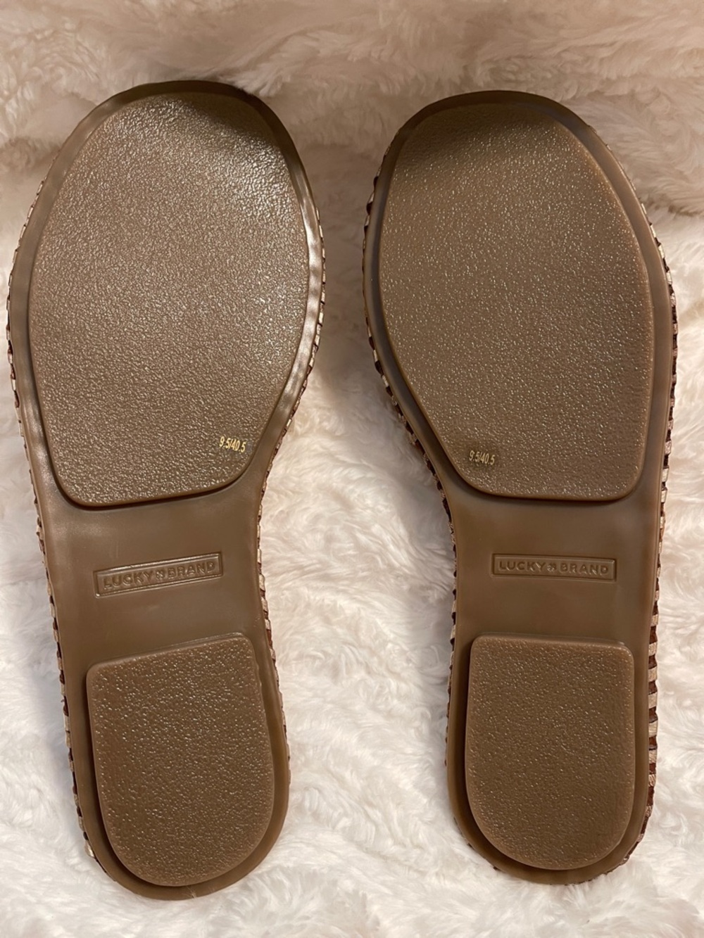 NIB Lucky Brand Zanora Leather Flat Sandals - Picture 9 of 15